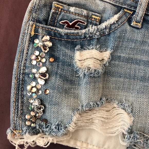 Bundle - 2 Hollister shorts in 00 - Picture 8 of 16